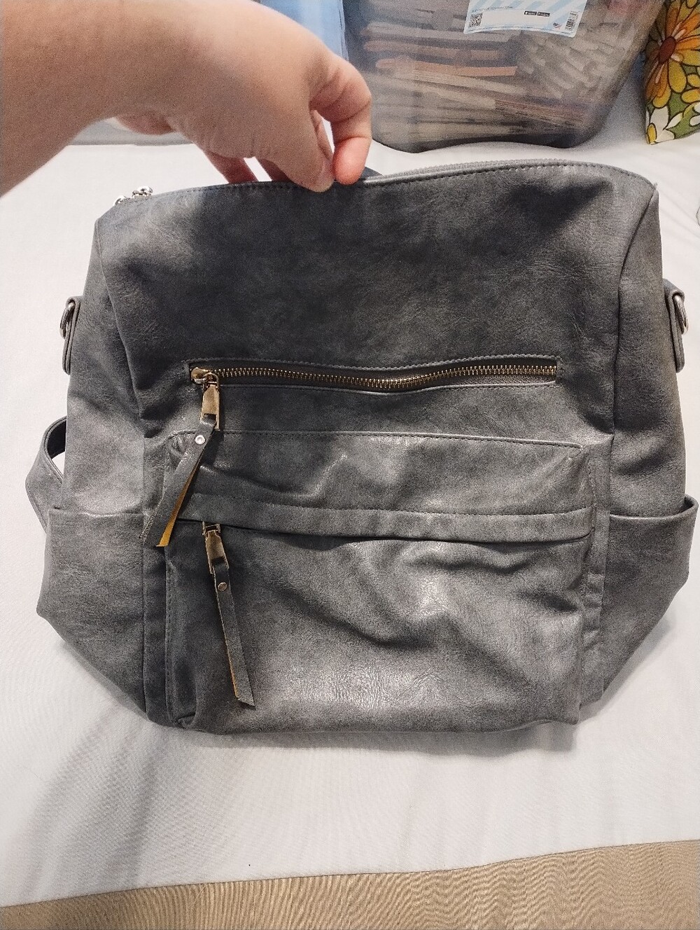 Women's Casual Crossbody Bag - Modern Everyday Carry
